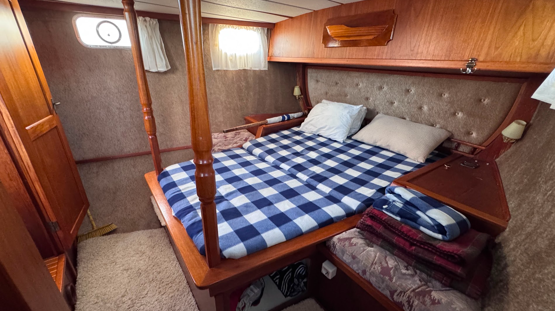 Aft Cabin